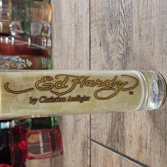 Ed Hardy Love & Luck Perfume - Picture 6 of 7